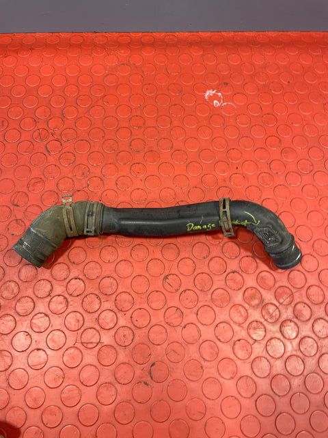 Ford Transit RADIATOR LOWER HOSE RUBBER & PLASTIC PIPE MK8 (Broken Screw Bracket) P/N GK218D033BD