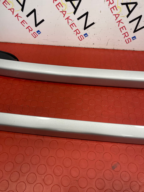 Nissan Navara D23 Mk3 Double Cab ROOF BAR RAILS SLIVER (PAIR) 2015-2021 P/N 731544JG2A