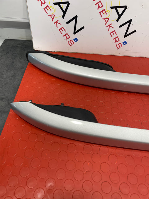 Nissan Navara D23 Mk3 Double Cab ROOF BAR RAILS SLIVER (PAIR) 2015-2021 P/N 731544JG2A