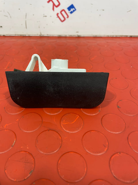 Citroen Berlingo/Peugeot Partner REAR NUMBER PLATE LIGHT HOUSING ONLY 2008-2019 P/N 9683421680