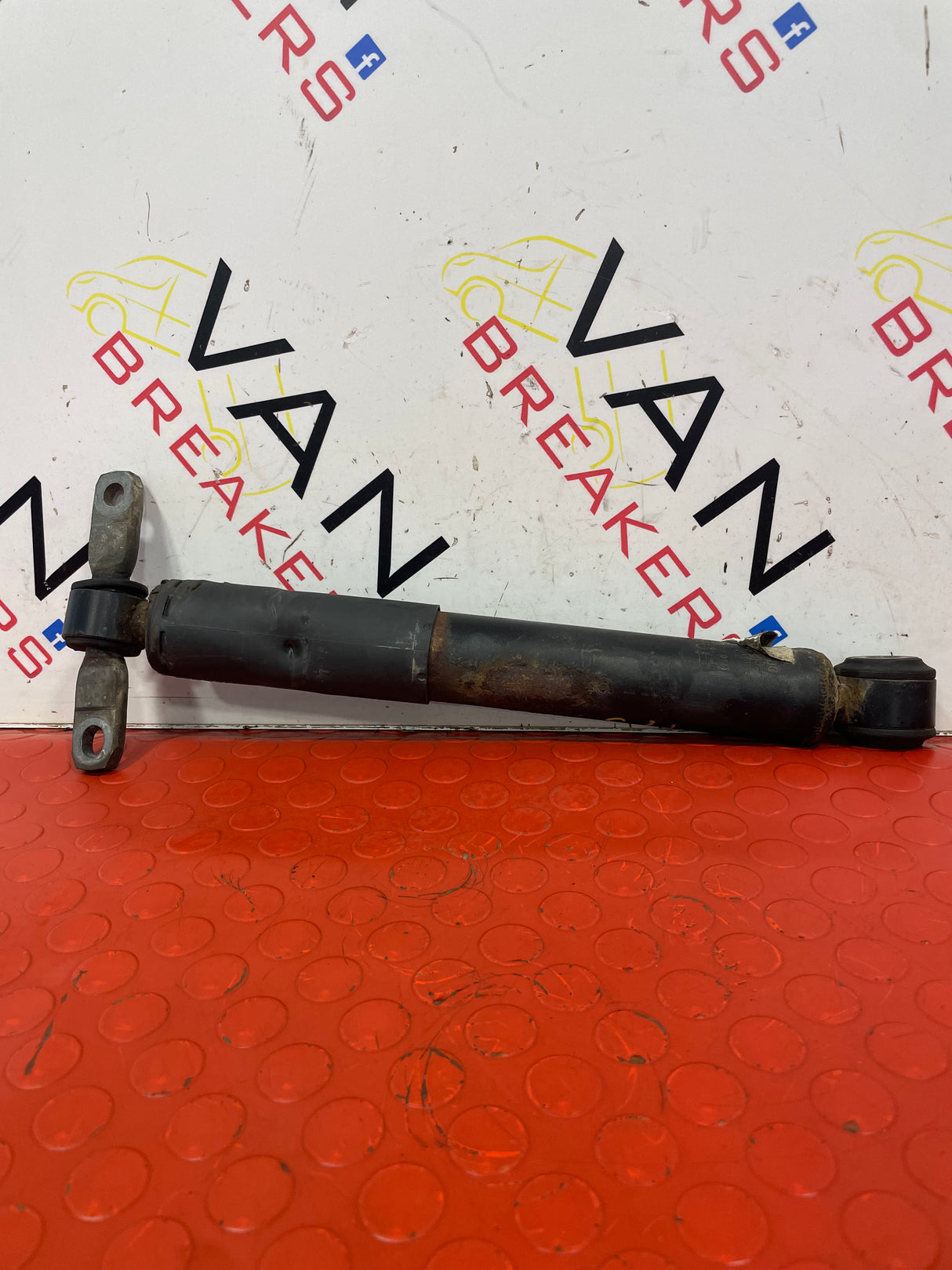 Peugeot Partner/Citroen Berlingo REAR SHOCK ABSORBER 1.5 HDI 2019-2024 P/N 9826243580