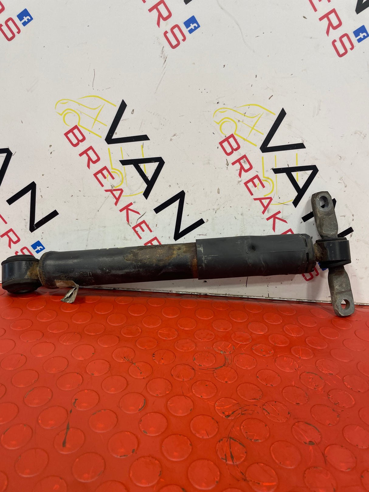 Peugeot Partner/Citroen Berlingo REAR SHOCK ABSORBER 1.5 HDI 2019-2024 P/N 9826243580