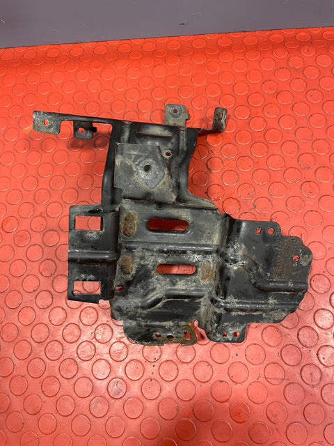 Ford Transit Custom Mk8 UNDER BONNET FUSE BOX BRACKET 2014-2023 P/N JK21V020C74BB