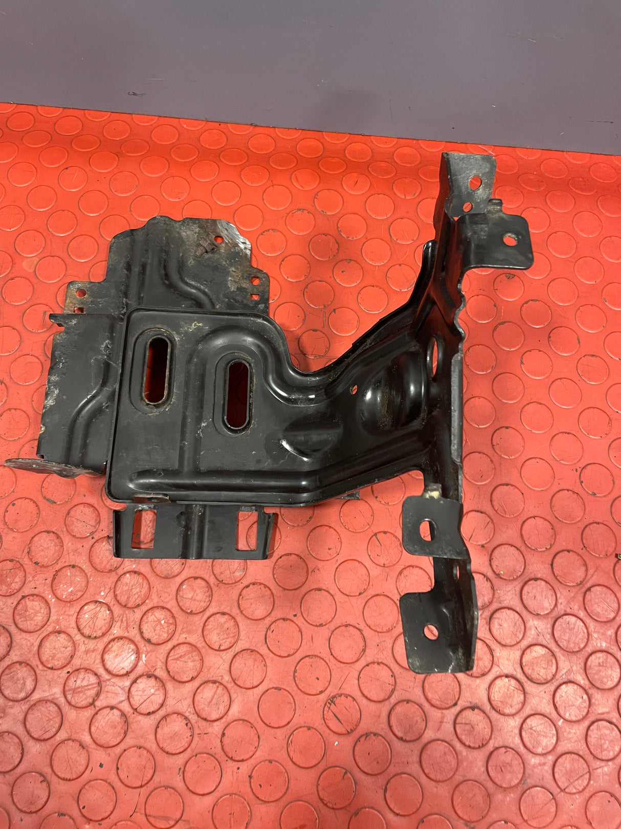 Ford Transit Custom Mk8 UNDER BONNET FUSE BOX BRACKET 2014-2023 P/N JK21V020C74BB