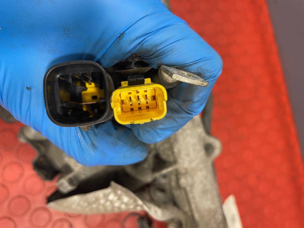 Citroen Berlingo/Peugeot Partner/Vauxhall Combo/Toyota Proace City COMPLETE POWER STEERING RACK 1.5 2019-2024 P/N 9824390580 - 2 / 6820000302