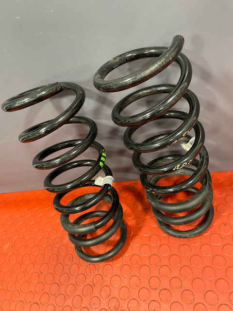 Citroen Berlingo/Peugeot Partner/Vauxhall Combo/Toyota Proace City REAR COIL SPRING PAIR 2019-2024 P/N 9824534080 - 1