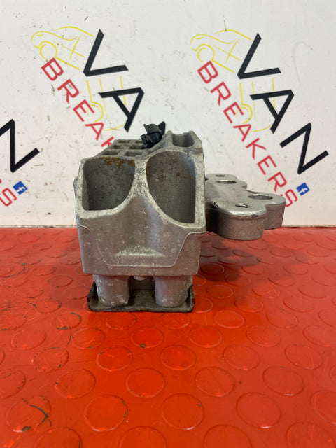 Ford Transit Custom 2.0 ENGINE MOUNT 2017-2023 P/N GK217M124AF