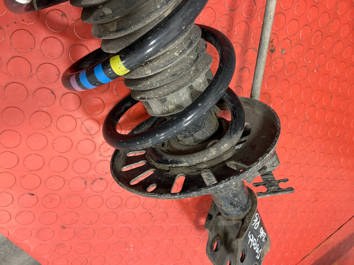 Citroen Dispatch/Peugeot Expert/Toyota Proace/Fiat Scudo COMPLETE FRONT SHOCK ABSORBER w/ STABILISER LINK PASSENGER's SIDE 2016-2023 P/N 9821596780 - 2