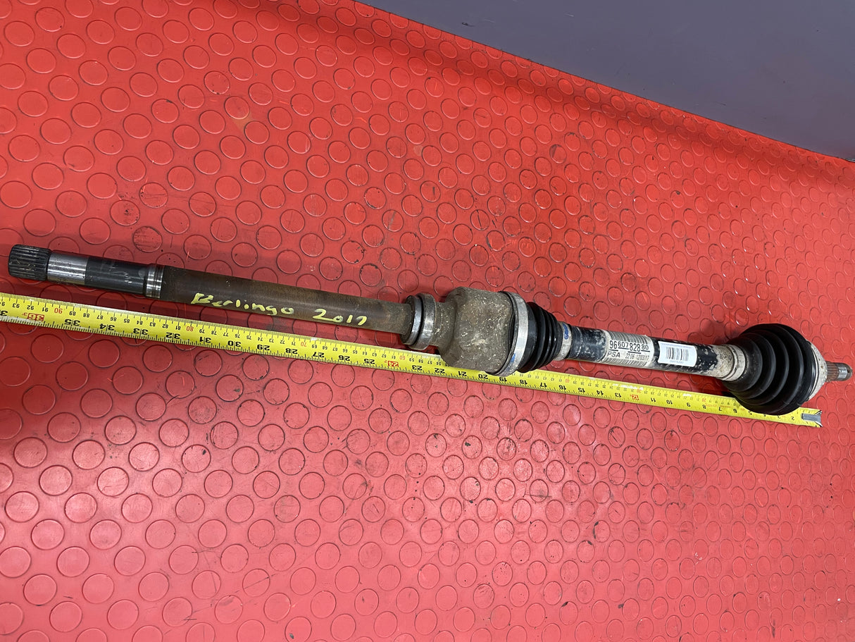 Citroen Berlingo/Peugeot Partner DRIVESHAFT Drivers Side 1.6 2008-2018 P/N 9660782880 - 1