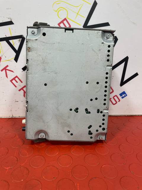 Ford Transit Custom RADIO AND CD PLAYER UNIT (FITS OTHER FORDS ASWELL) P/N F1BT18C815HK