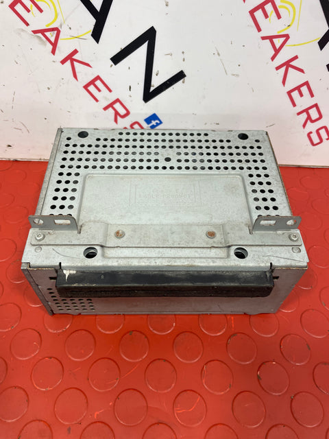 Ford Transit Custom RADIO AND CD PLAYER UNIT (FITS OTHER FORDS ASWELL) P/N F1BT18C815HK
