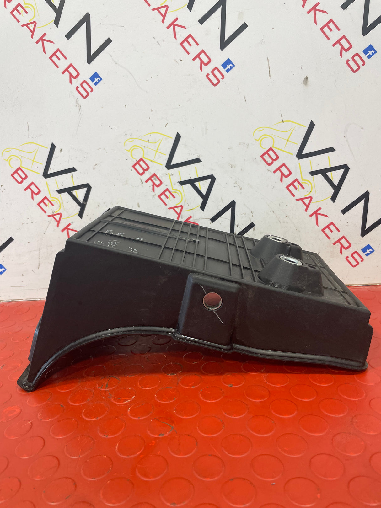 Nissan Navara BATTERY HOLDER 2015 P/N 648604JA1A