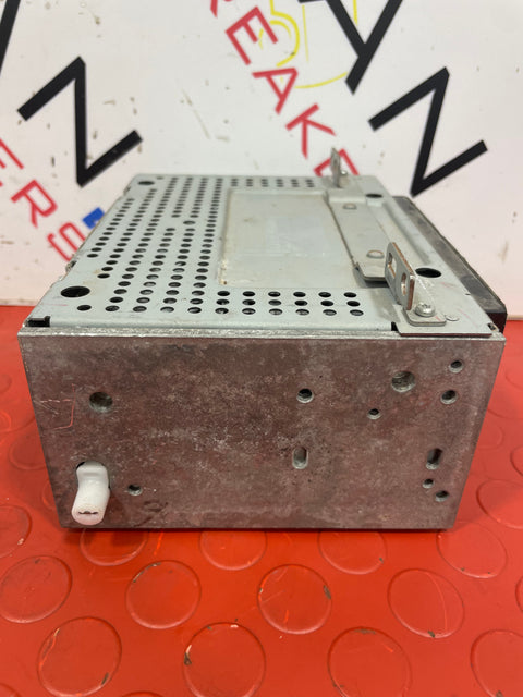 Ford Transit Custom RADIO AND CD PLAYER UNIT (FITS OTHER FORDS ASWELL) 2015-2017 P/N F1BT18C815GH