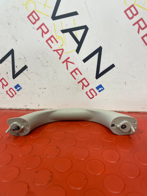 Nissan Navara REAR GRAB HANDLE (FITS BOTH SIDES) P/N 739401VA7A