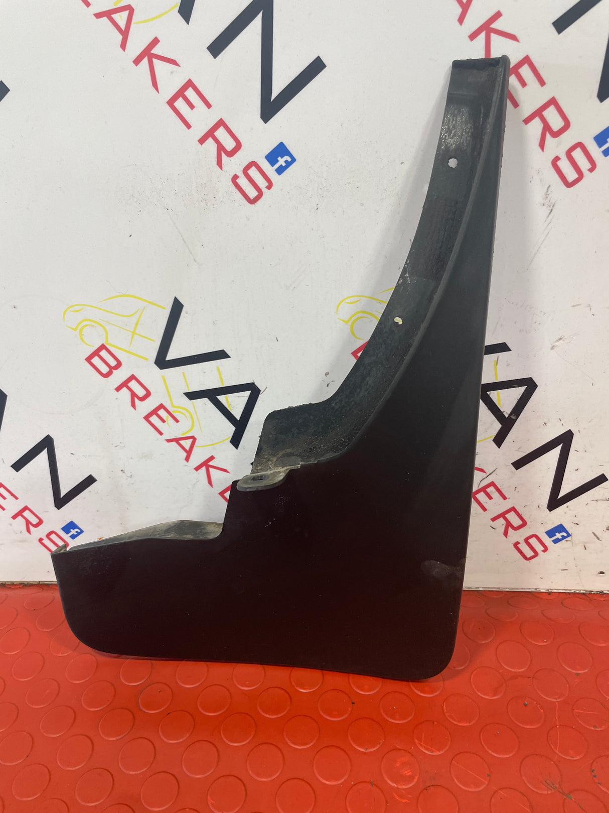 Nissan Navara D/S REAR MUD FLAP 2015-2024 P/N 638504JB0A