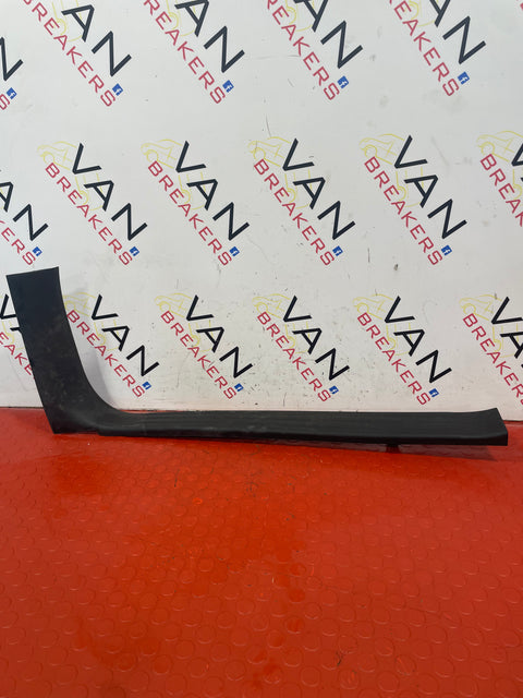 Nissan Navara D/S FRONT KICK PLATE P/N 2015-2024 769B44KJ0A