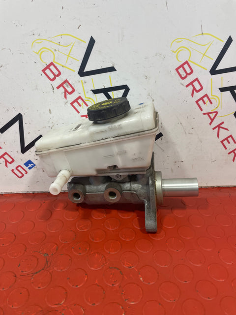 Nissan Navara 2.3 BRAKE MASTER CYLINDER 2015-2024 P/N 460105JK2B