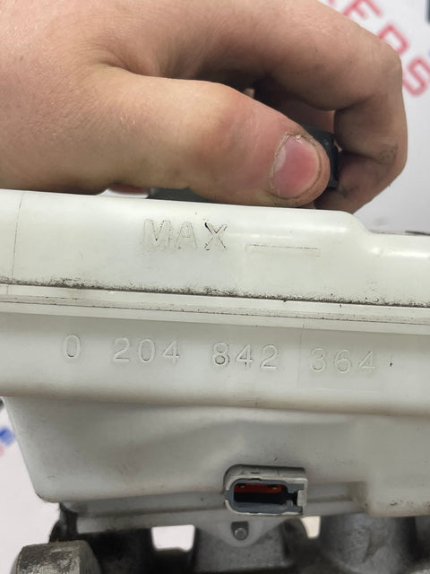 Nissan Navara 2.3 BRAKE MASTER CYLINDER 2015-2024 P/N 460105JK2B