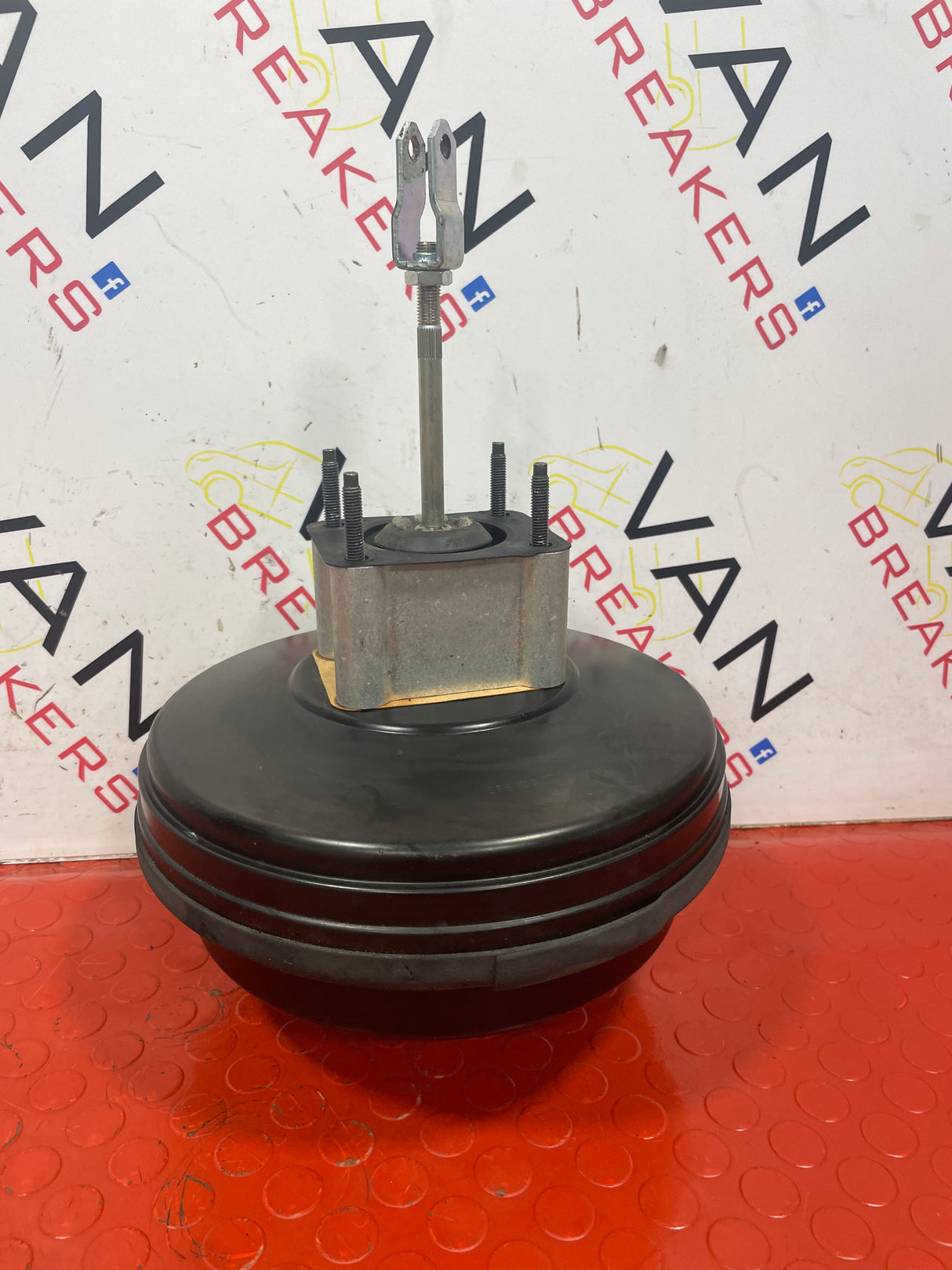 Nissan Navara D23 BRAKE SERVO 2015-2024 P/N 460075XF2A
