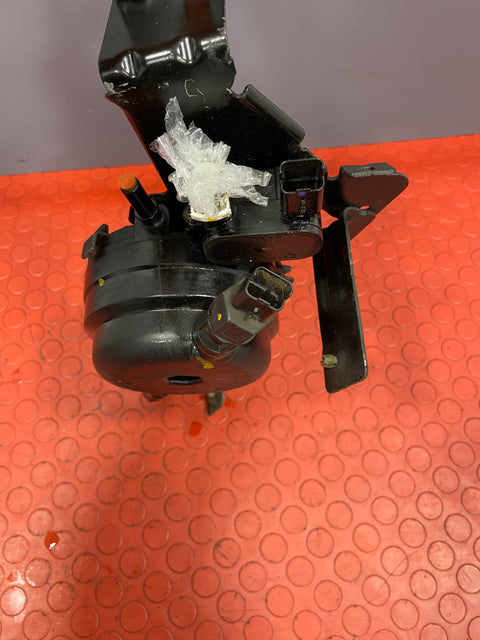 Citroen Berlingo/Peugeot Partner/Vauxhall Combo/Toyota Proace City FUEL FILTER HOUSING 1.5 2019-2024 P/N 9816182880-1