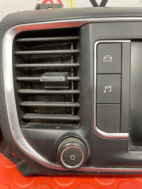 Peugeot Expert DIGITAL DISPLAY SCREEN UNIT RADIO 2016-2023 P/N 9813041280-01