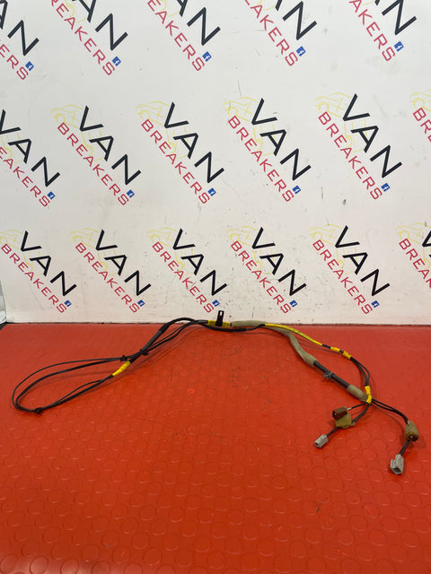 Nissan Navara ANTENNA FEED CABLES 2015-2024 P/N 28243EB410