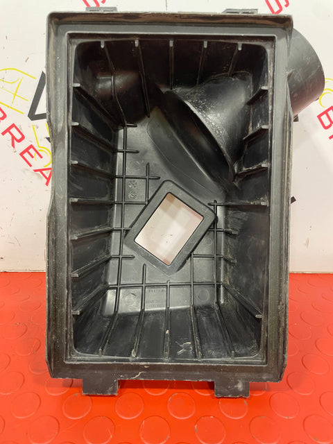 Ford Transit MK8 AIR FILTER BOX LID NO MAF SENSOR (DAMAGED SEE PICS) P/N BK319600BH