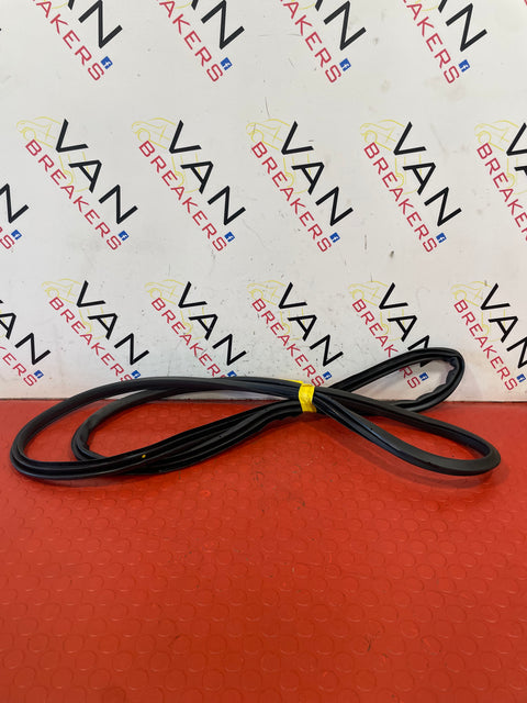 Nissan Navara P/S FRONT DOOR RUBBER SEAL 2015-2024 P/N 823314JG1B