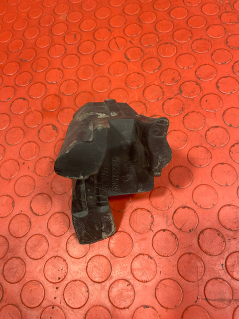 Citroen Berlingo/Peugeot Partner WINDSCREEN MOLDING FOAM Left Side P/N 9816982980