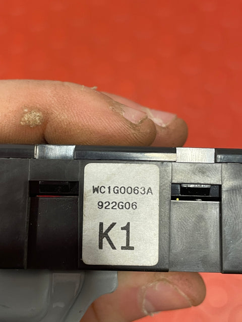 Nissan Navara RECEIVER ECU MODULE 2015-2024 P/N WC1G0063A