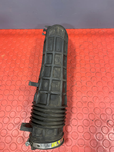 Ford Transit MK8 AIR INTAKE PIPE RWD 2.0 2016-2023 P/N GK319R504AD
