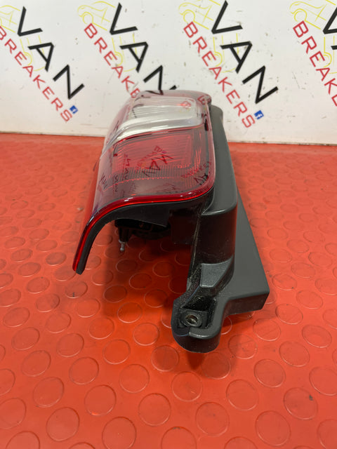 Citroen Berlingo/Peugeot Partner/Vauxhall Combo/ Toyota Proace City DRIVERS SIDE REAR TAILLIGHT 2019-2024 (DAMAGED) P/N9820554880