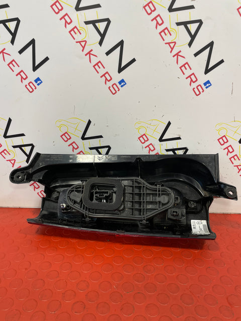 Citroen Berlingo/Peugeot Partner/Vauxhall Combo/ Toyota Proace City DRIVERS SIDE REAR TAILLIGHT 2019-2024 (DAMAGED) P/N9820554880