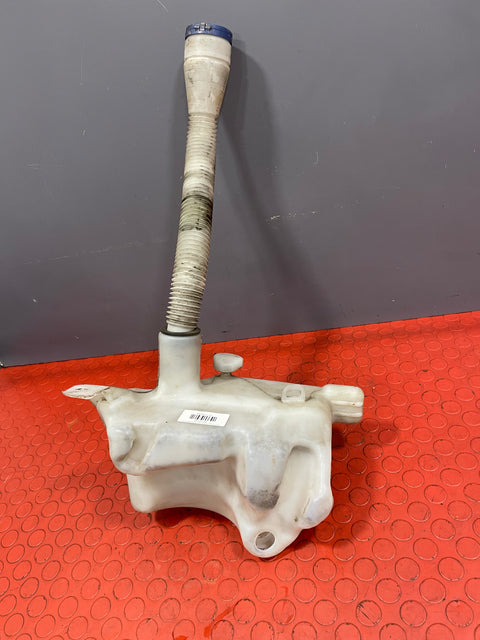 Citroen Berlingo/Peugeot Partner WASHER BOTTLE WITH FILLER NECK (NO PUMP) 2008-2018 P/N 9671568380
