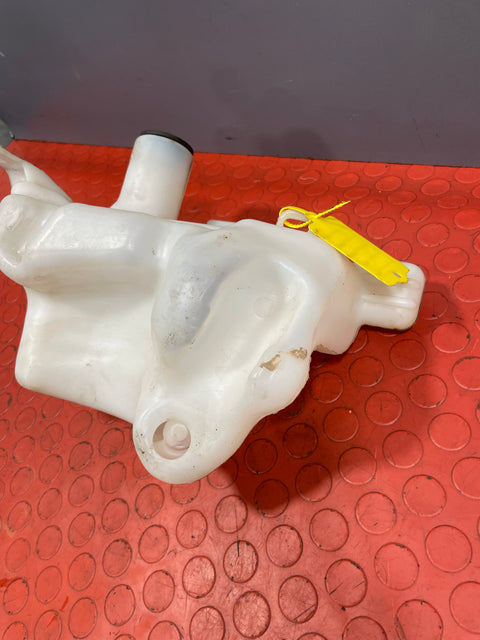 Citroen Berlingo/Peugeot Partner WASHER BOTTLE (NO PUMP) 2008-2018 P/N 9671567680