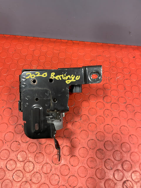 Citroen Berlingo/Peugeot Partner/Vauxhall Combo/Toyota Proace City ABS PUMP / BRAKE CONTROL MODULE w/ Bracket 2019-2024 P/N 9827551180 / 3330A20009 / 0265956944 / 9845052680