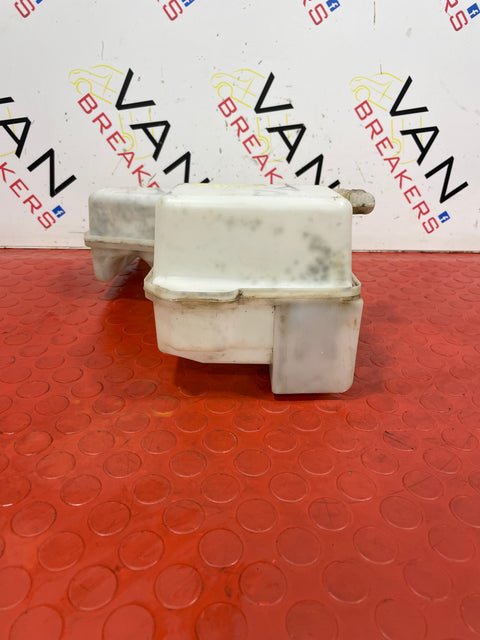 Renault Traffic WINDOW WASHER FLUID RESERVOIR (WITH PUMP) P/N 289100707R