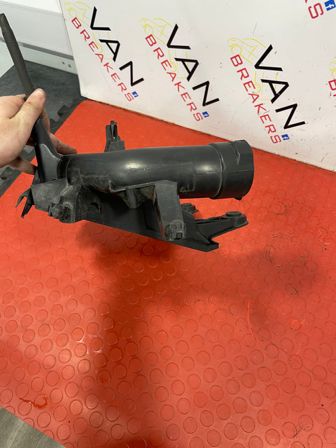 Citroen Berlingo/Peugeot Partner AIR BOX BASE - base only 1.6 2014/2018 P/N 9806561080