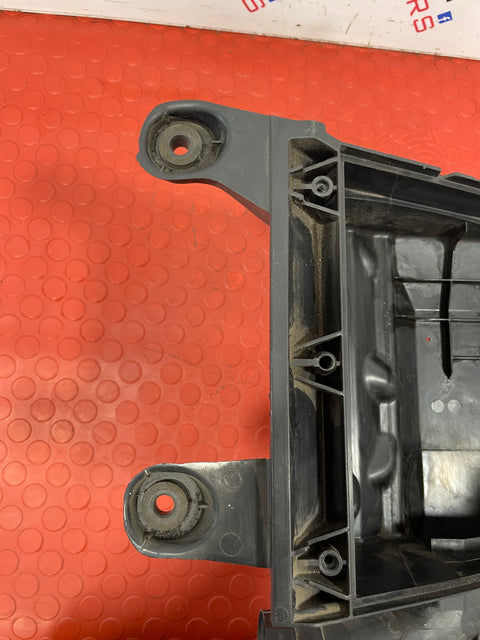 Citroen Berlingo/Peugeot Partner AIR BOX BASE - base only 1.6 2014/2018 P/N 9806561080