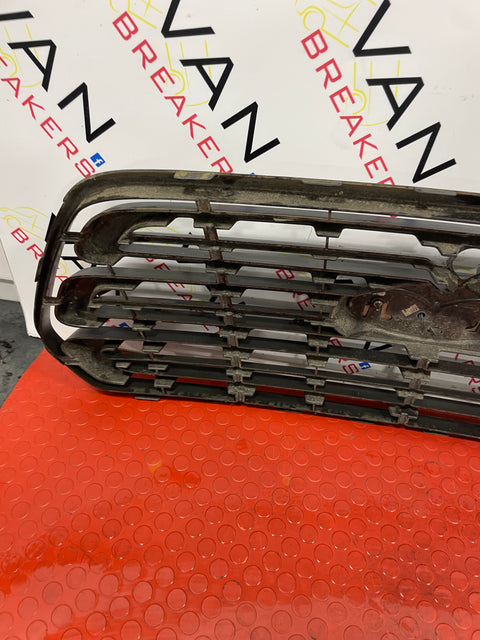 Ford Transit MK8 FRONT BUMPER GRILL 2013/2018 (DAMAGED WITH SOME HOLES P/N BK3117b968AEW