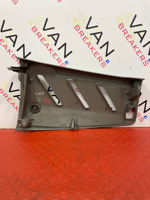 Renault HEADLINING SUN VISOR MOUNT P/N 969D72725R