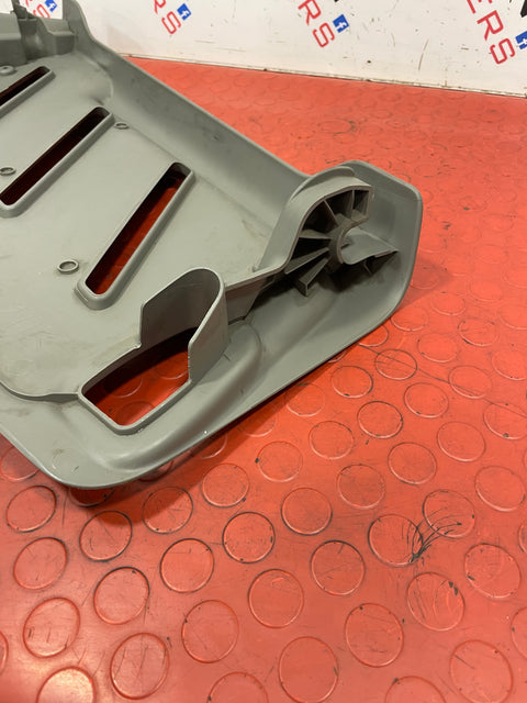 Renault HEADLINING SUN VISOR MOUNT P/N 969D72725R