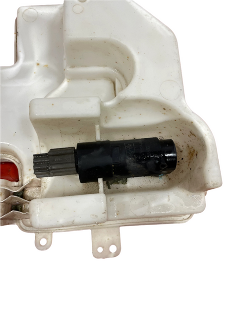 Ford Transit Mk8/ CUSTOM WINDSCREEN WASHER BOTTLE WITH PUMP (DAMAGED) 2013-2023 P/N BK2113C087A