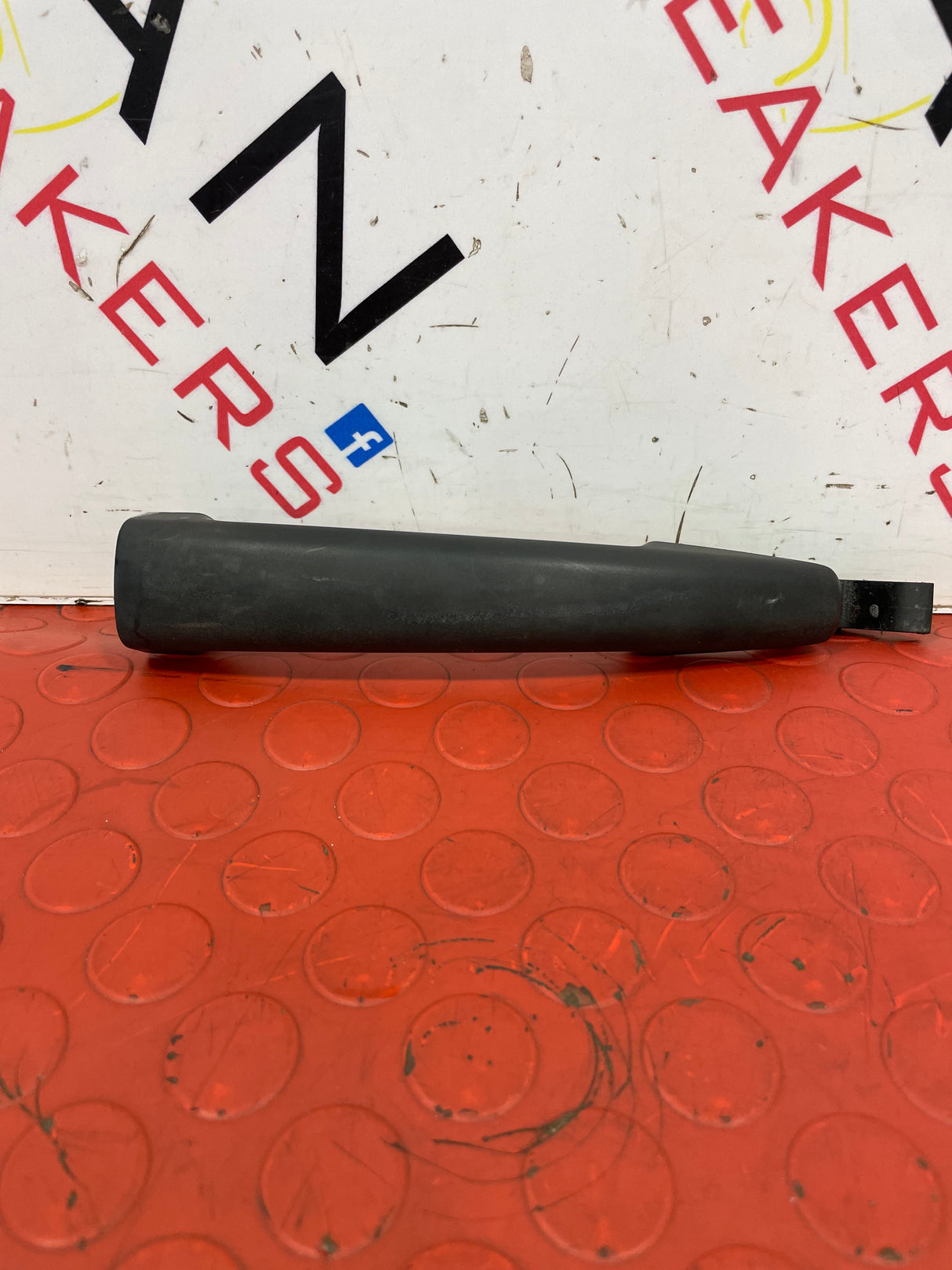 Peugeot Partner Citroen Berlingo EXTERIOR DOOR HANDLE P/N 9681635077