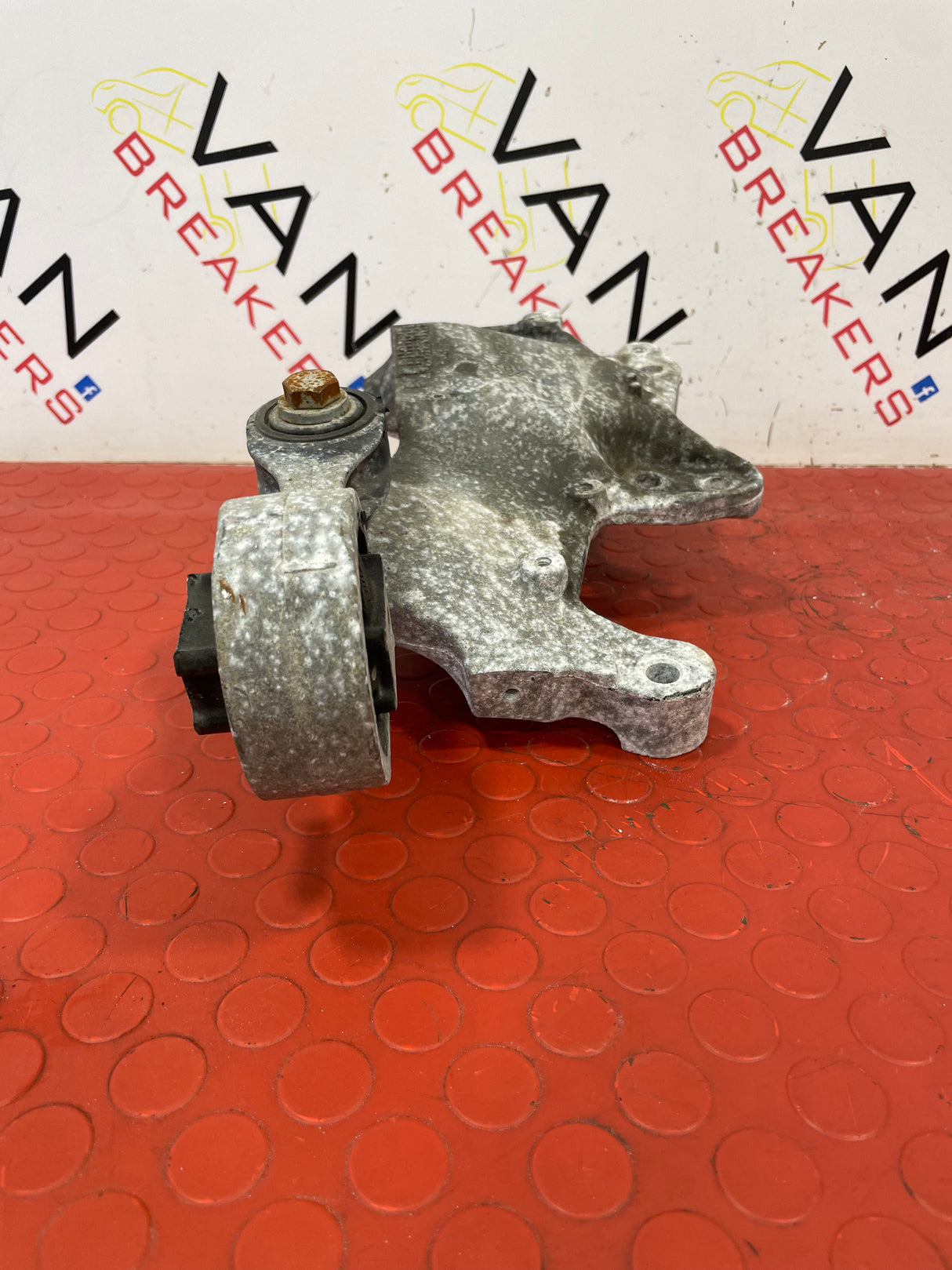 Renault Trafic Vauxhall Vivaro ENGINE SUPPORT WITH ENGINE MOUNT 1.6 P/N 112313054R