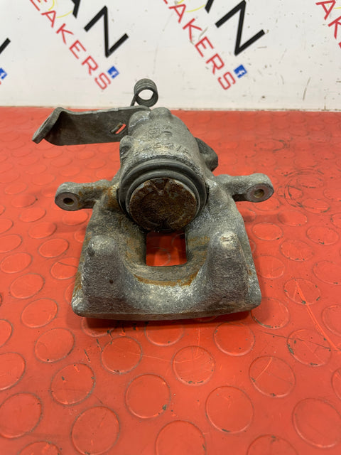 Citroen Dispatch/ Peugeot Expert/ Toyota Proace/ Vauxhall Vivaro(19) REAR LEFT BRAKE CALIPER P/N 9805341780