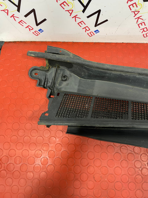 Toyota Hilux WIPER MOLDING SCUTTLE PANEL P/N 557810K250