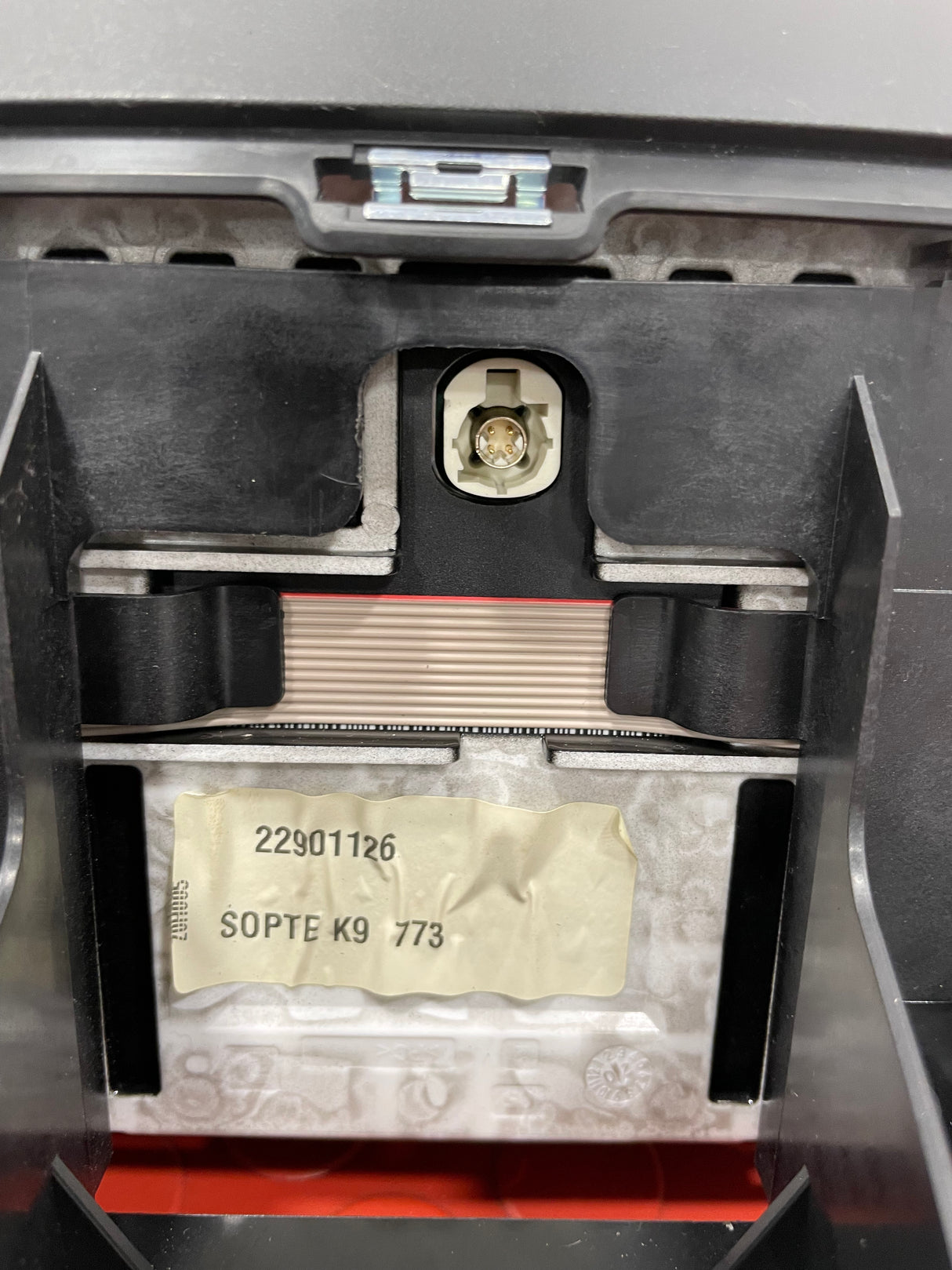 Peugeot Partner/Citroen Berlingo/Vauxhall Combo/Toyota Proace City MULTI-FUNCTION RADIO TOUCH SCREEN 2019-2024 P/N 98345773ZD