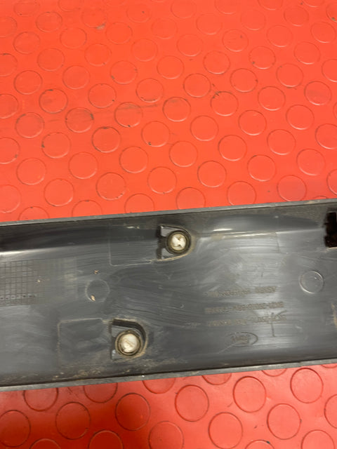 Ford Transit Custom DRIVERS SIDE SLIDING DOOR MOULD (SCRATCHED) 2014-2019 P/N BK2129076ABW