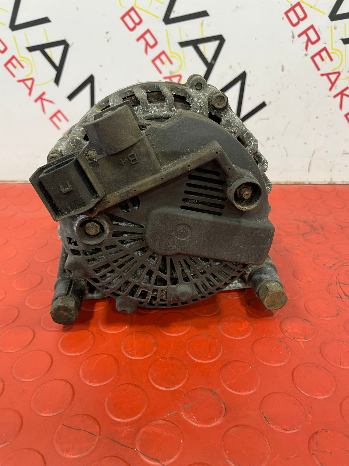 Ford Connect ALTERNATOR 1.6 2014 P/N TG15C183